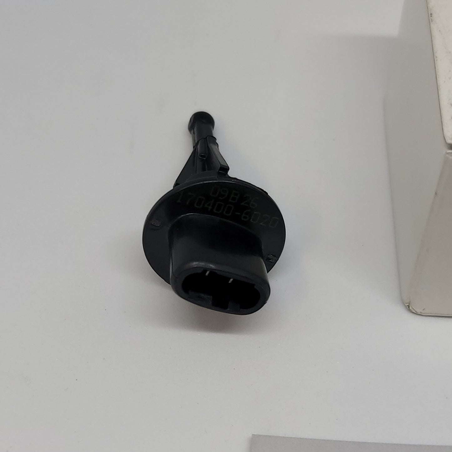 Genuine int air sensor 22634KA071